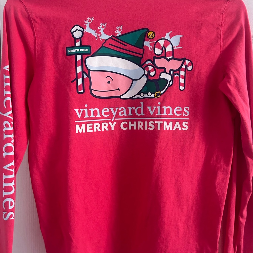 Vineyard vines pink christmas shirt